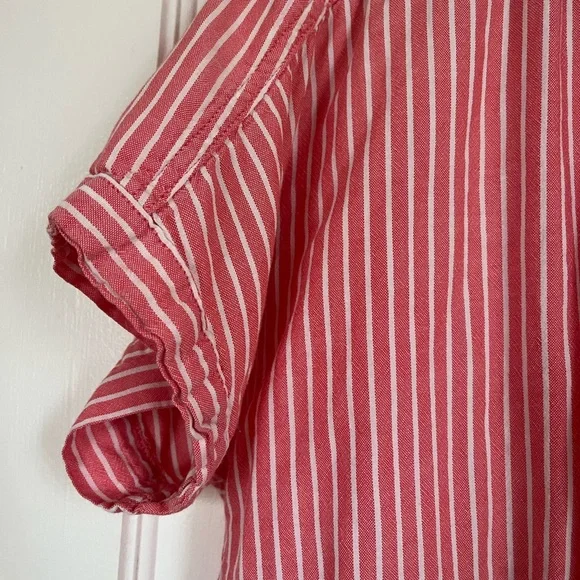 H&M Red and White Striped Casual Shirt - Picture 5 of 5